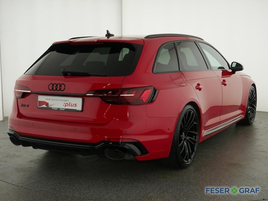Audi RS4