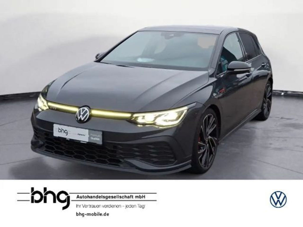 Volkswagen Golf 2022 Benzine