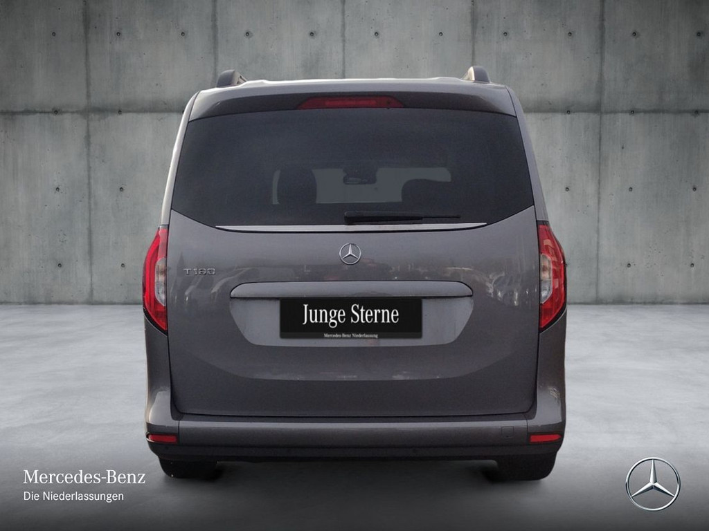 Mercedes-Benz T 180