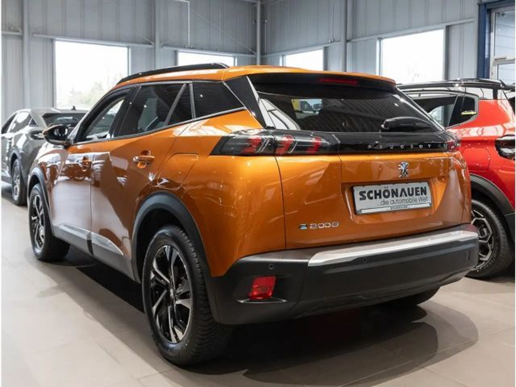 Peugeot e-2008