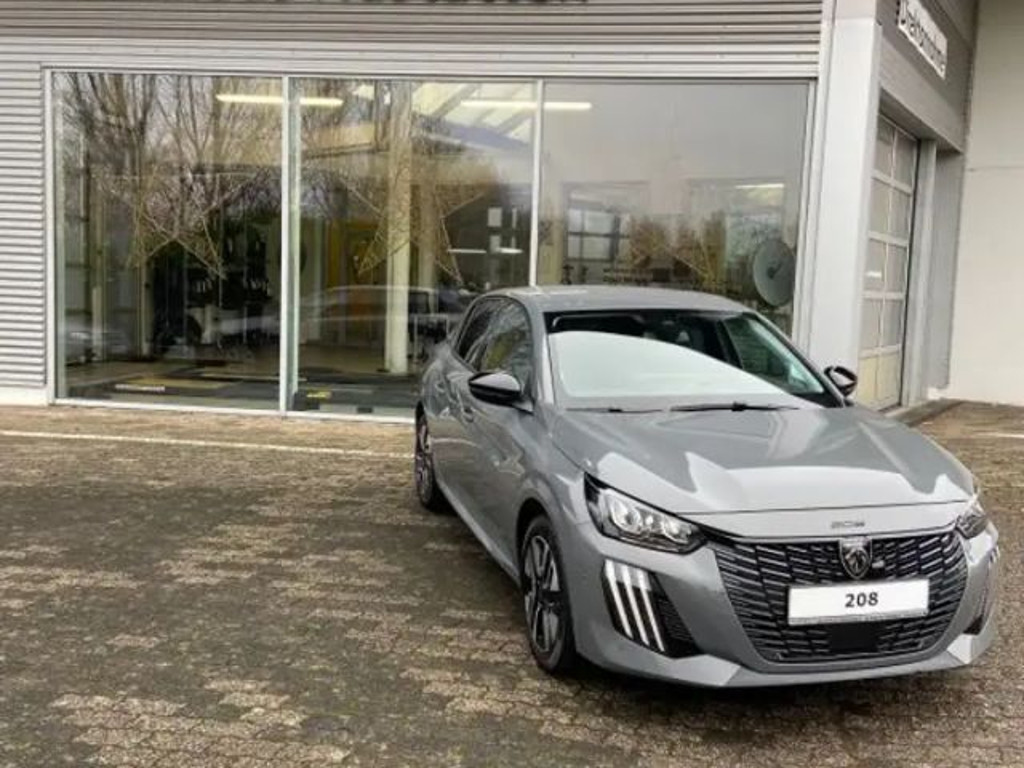 Peugeot 208 2024 Benzine