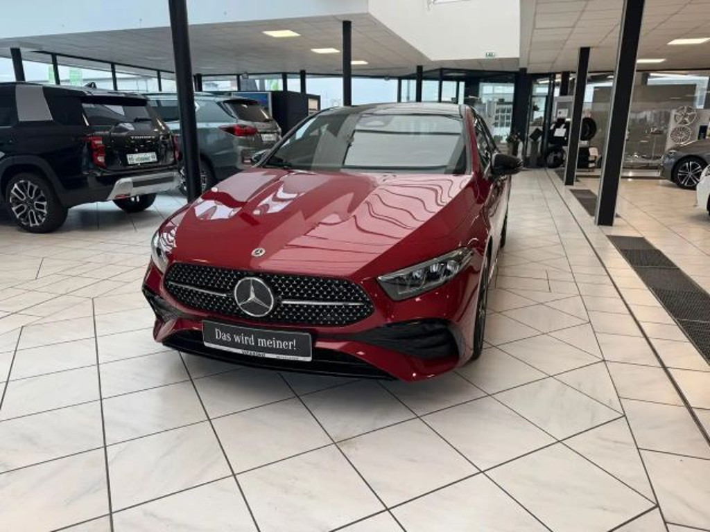 Mercedes-Benz A-Klasse 2024 Benzine