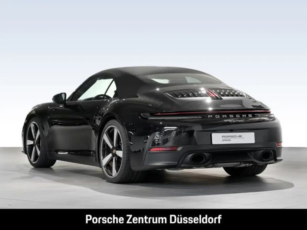 Porsche 992