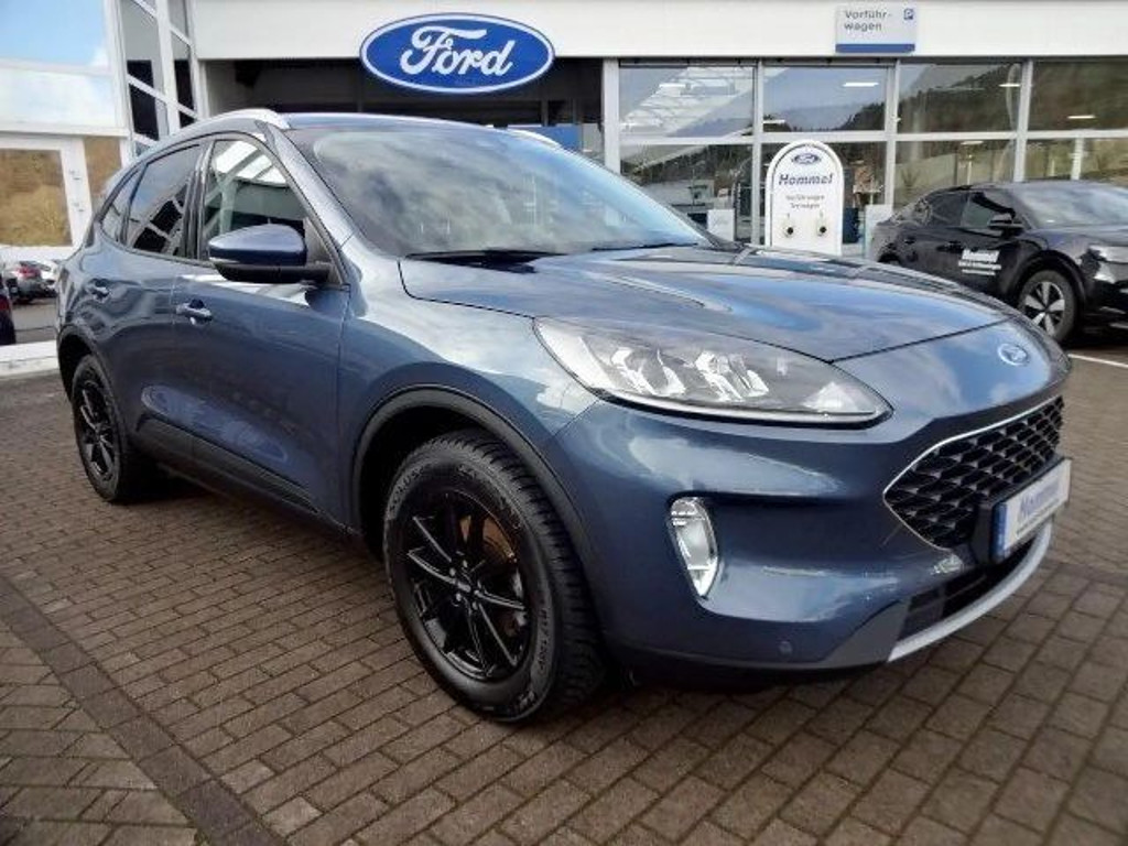 Ford Kuga 2021 Benzine