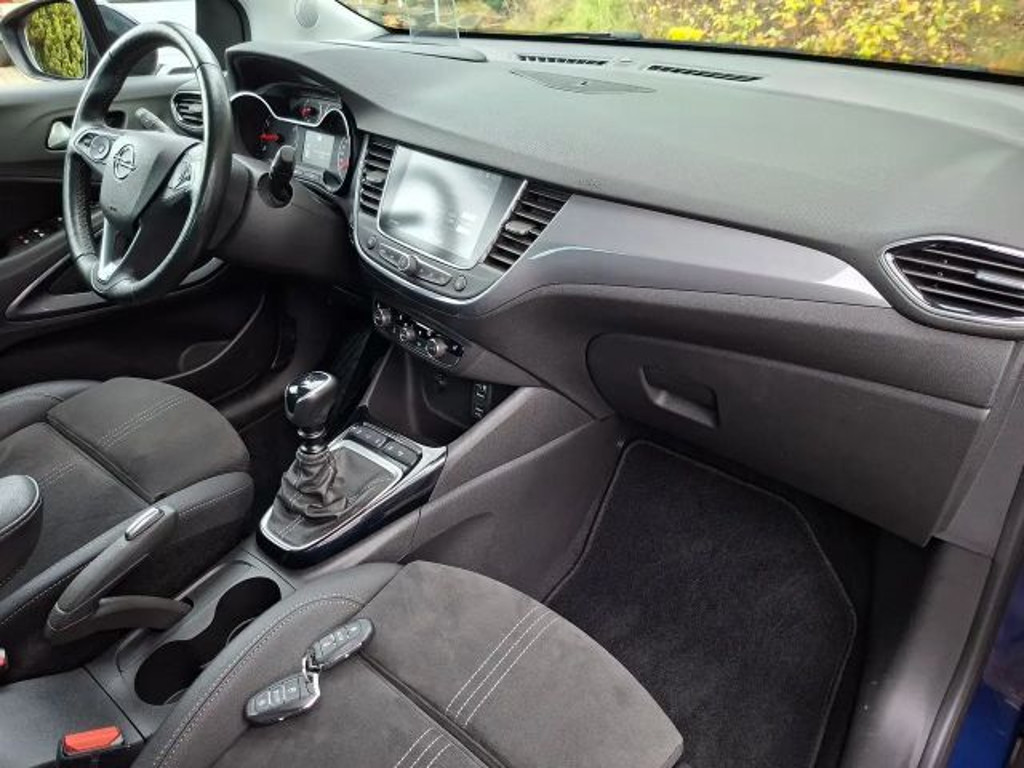 Opel Crossland X