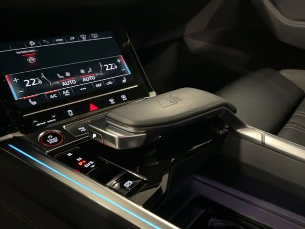 Audi SQ8 e-tron