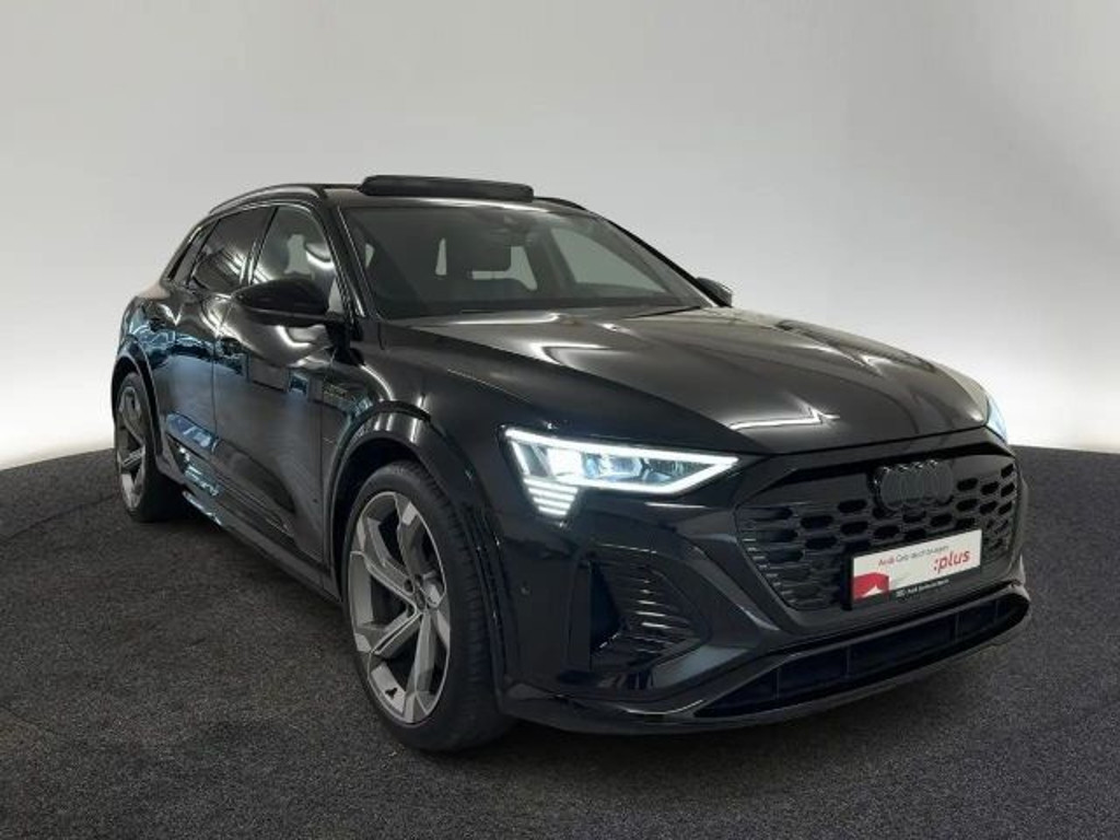 Audi SQ8 e-tron