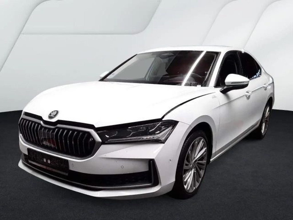 Skoda Superb 2024 Diesel