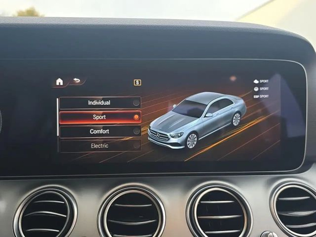 Mercedes-Benz E-Klasse