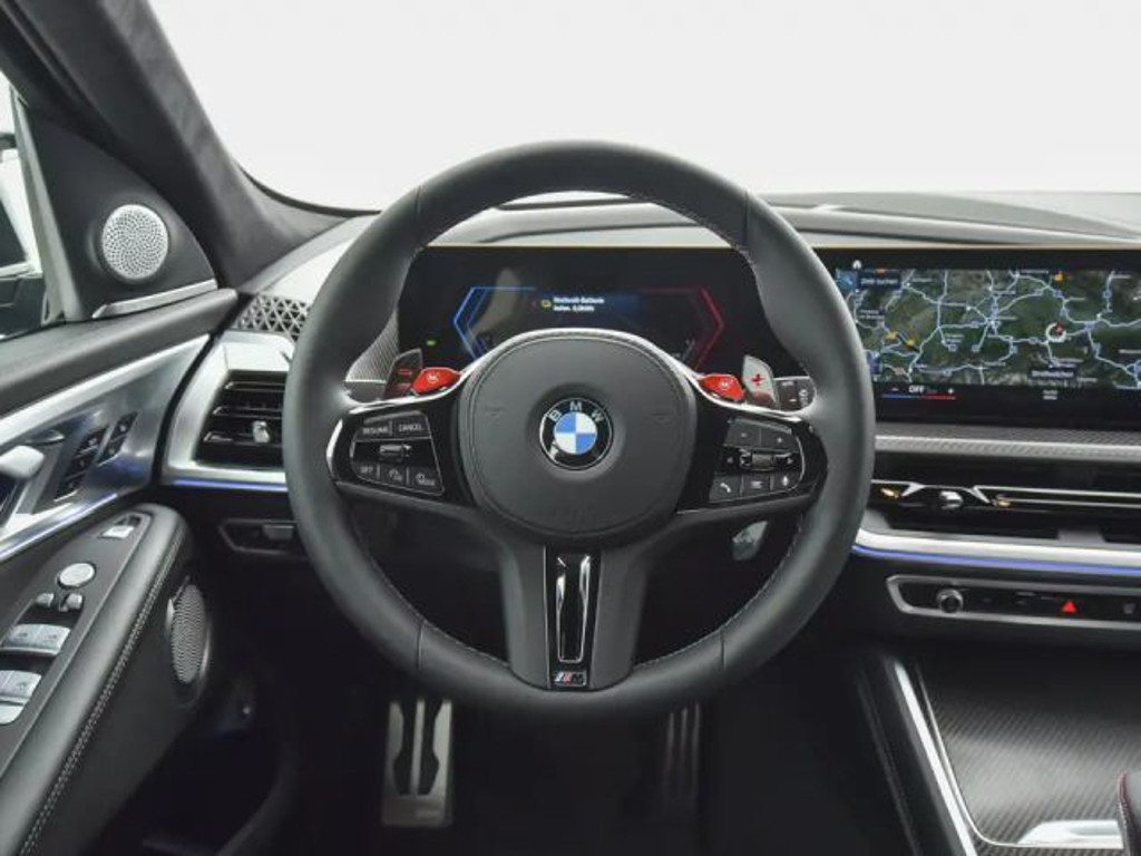 BMW XM