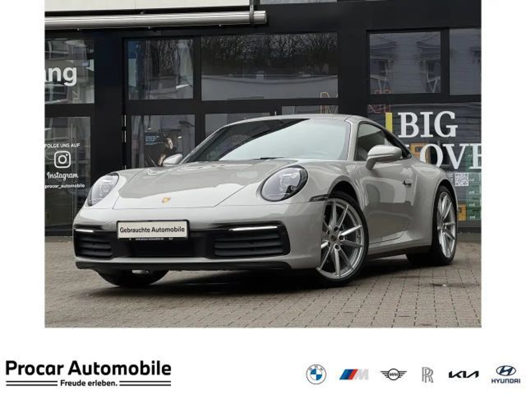 Porsche 992 2021 Benzine
