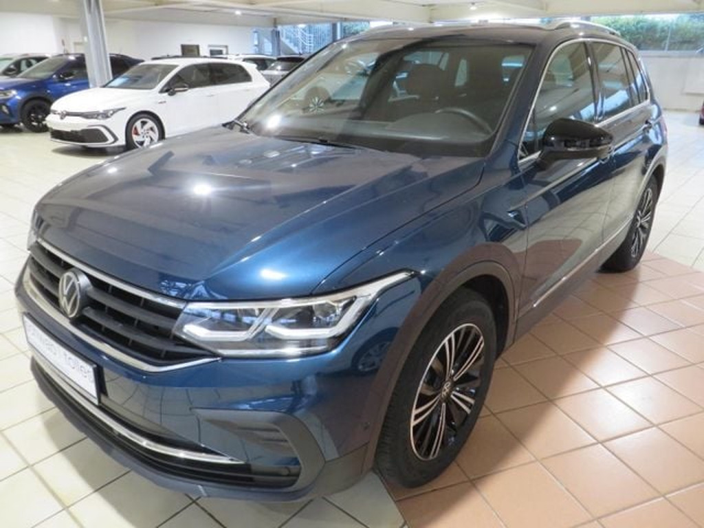 Volkswagen Tiguan 2023 Benzine