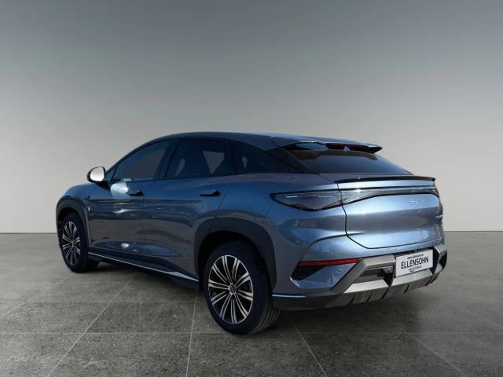 BYD Sealion 7