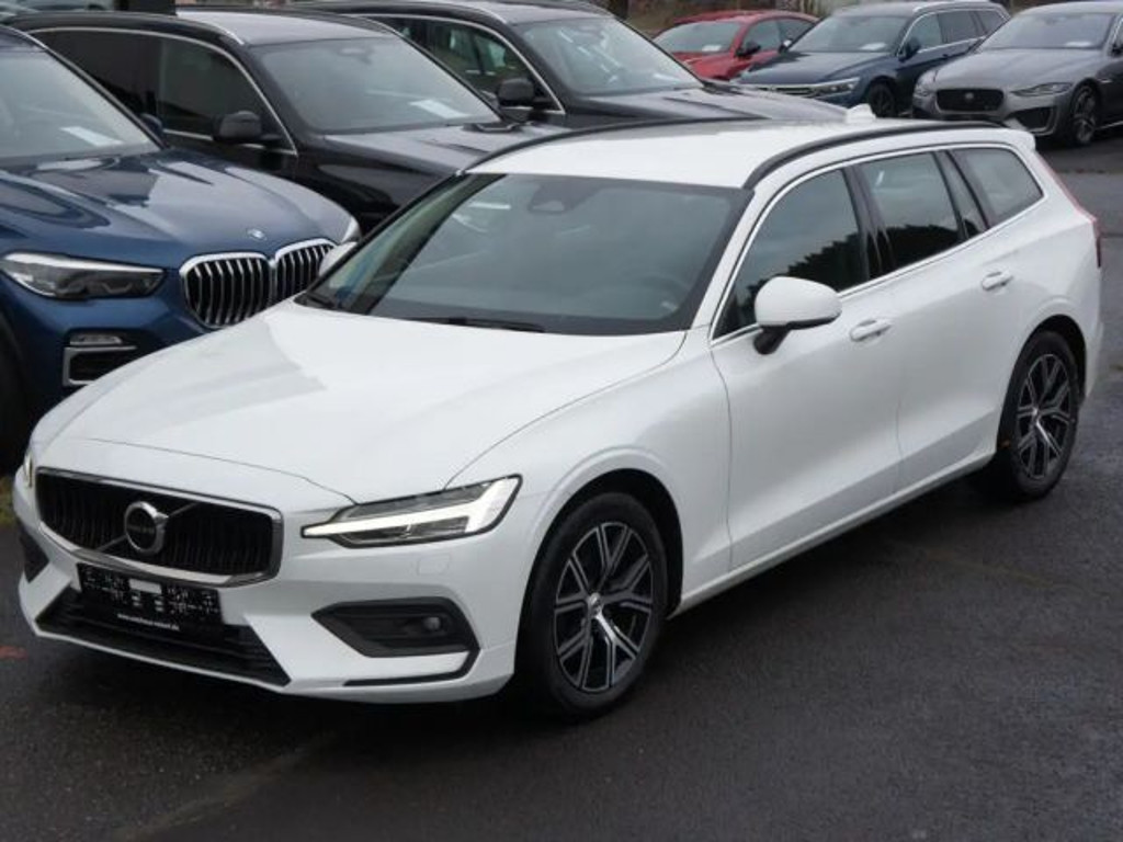 Volvo V60 2023 Benzine