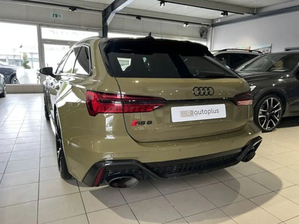 Audi RS6