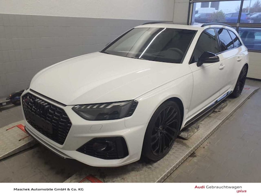 Audi RS4
