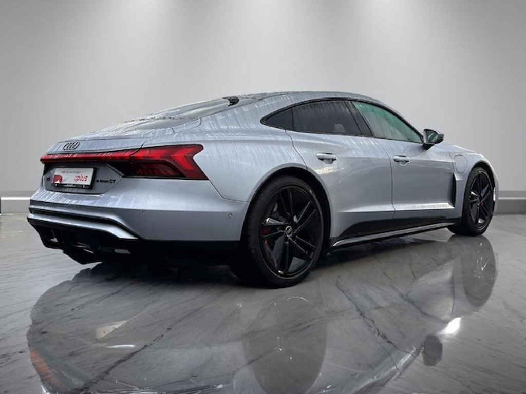 Audi e-tron GT