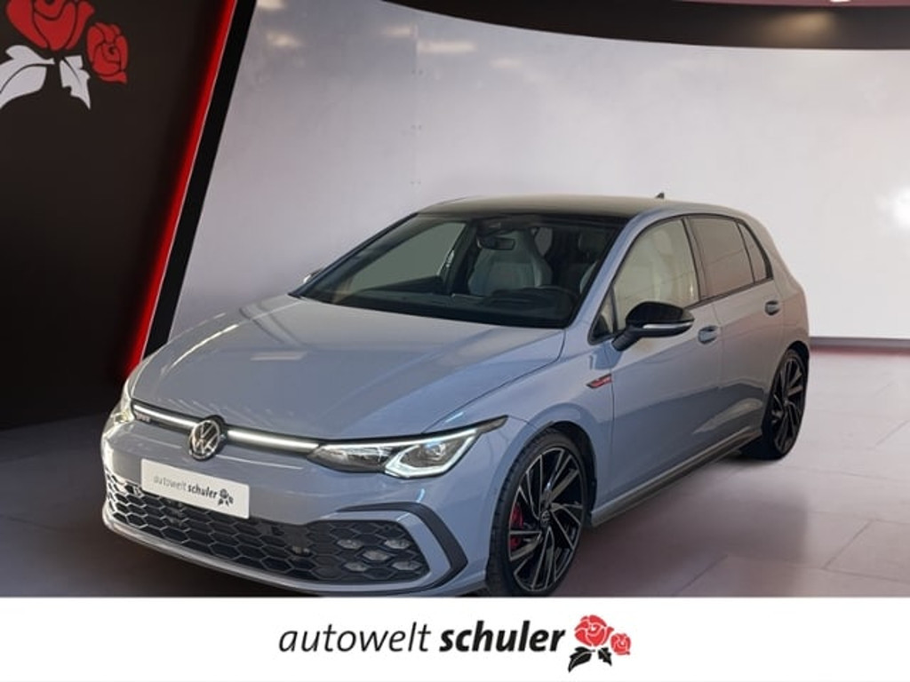 Volkswagen Golf 2023 Benzine