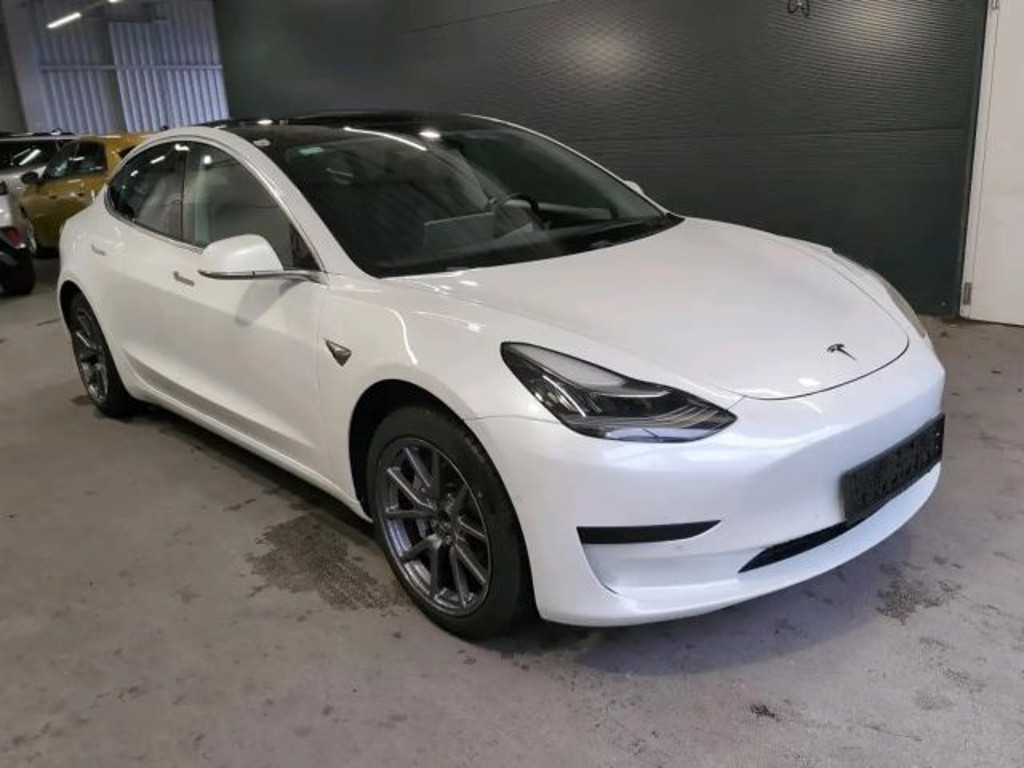 Tesla Model 3 2020 Elektrisch