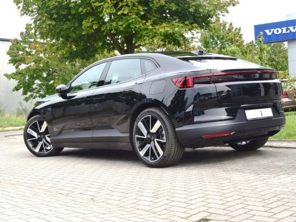 Polestar 4
