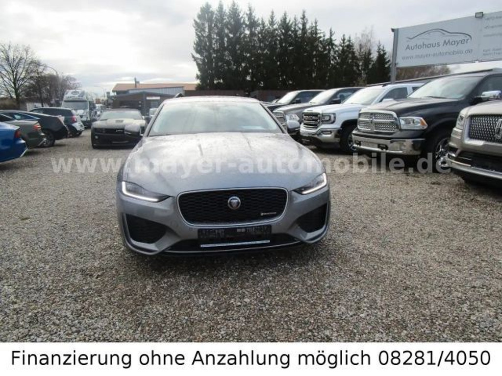Jaguar XE