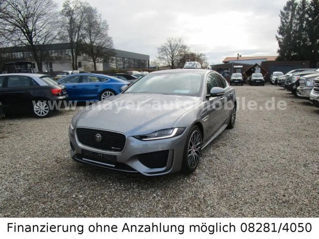 Jaguar XE