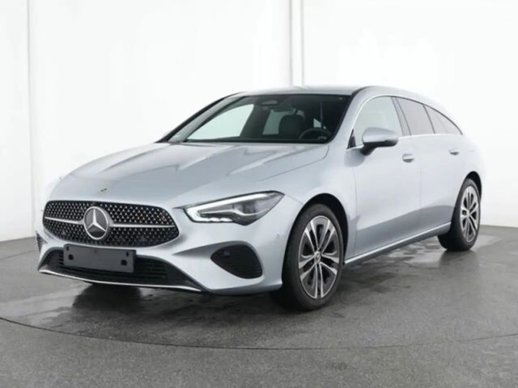 Mercedes-Benz CLA-Klasse 2024 Benzine