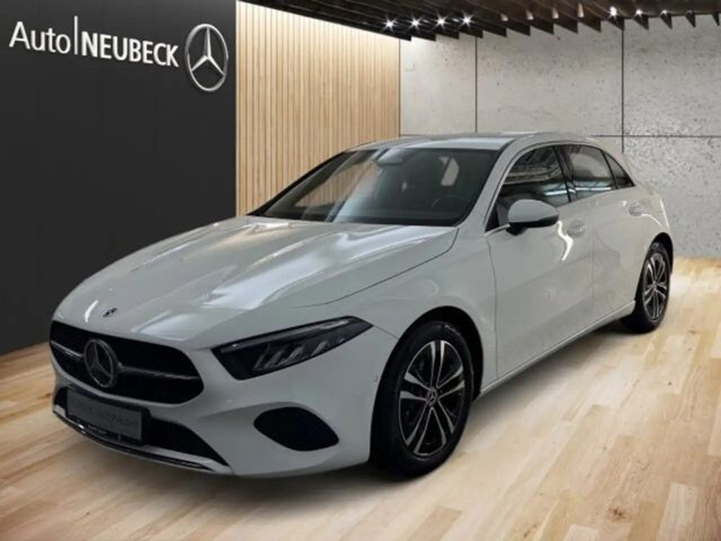 Mercedes-Benz A-Klasse 2023 Benzine