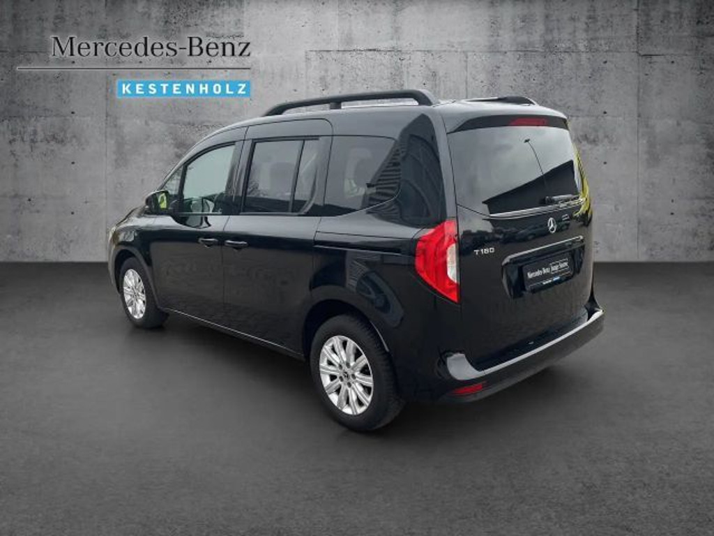 Mercedes-Benz T 180