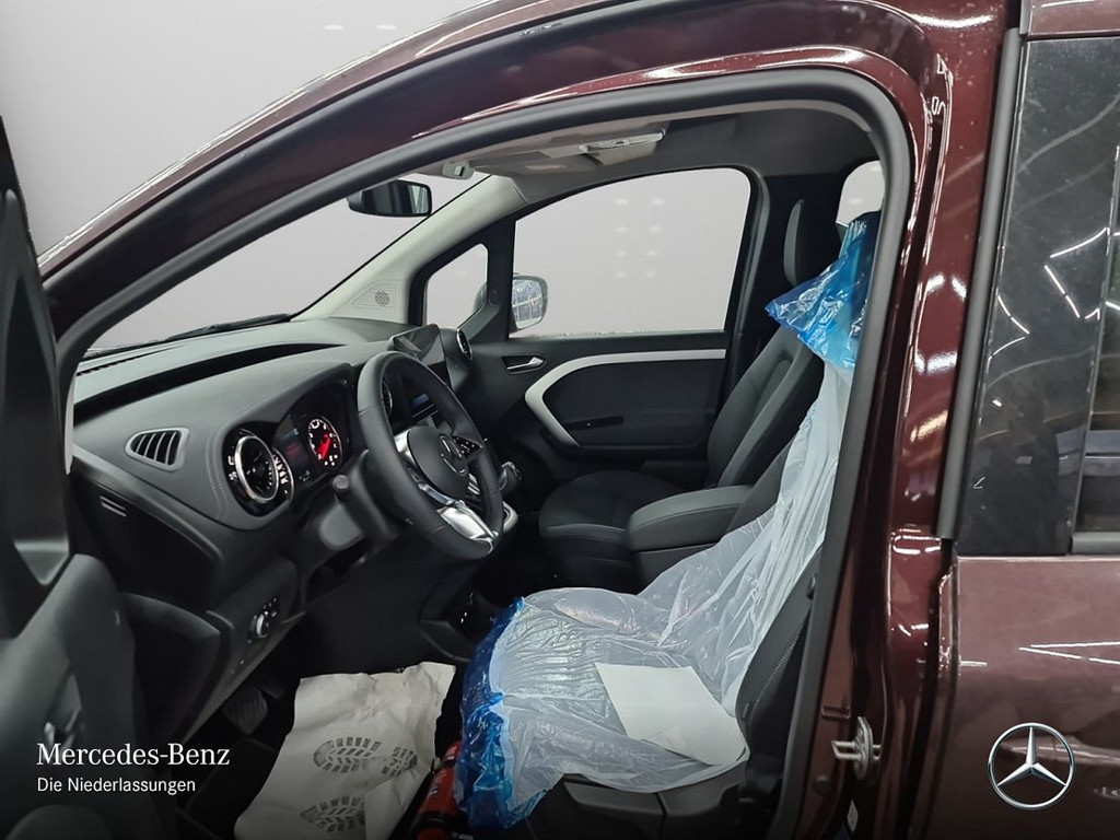 Mercedes-Benz T 180