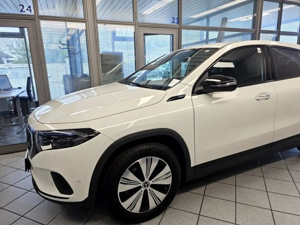 Mercedes-Benz EQA