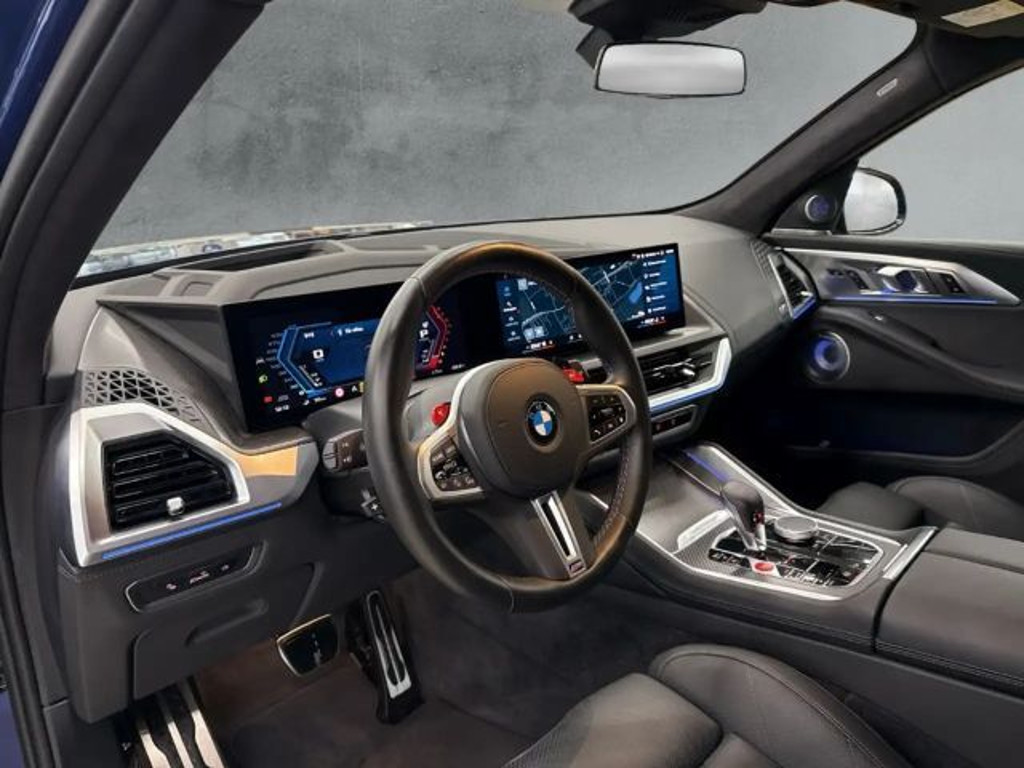 BMW XM
