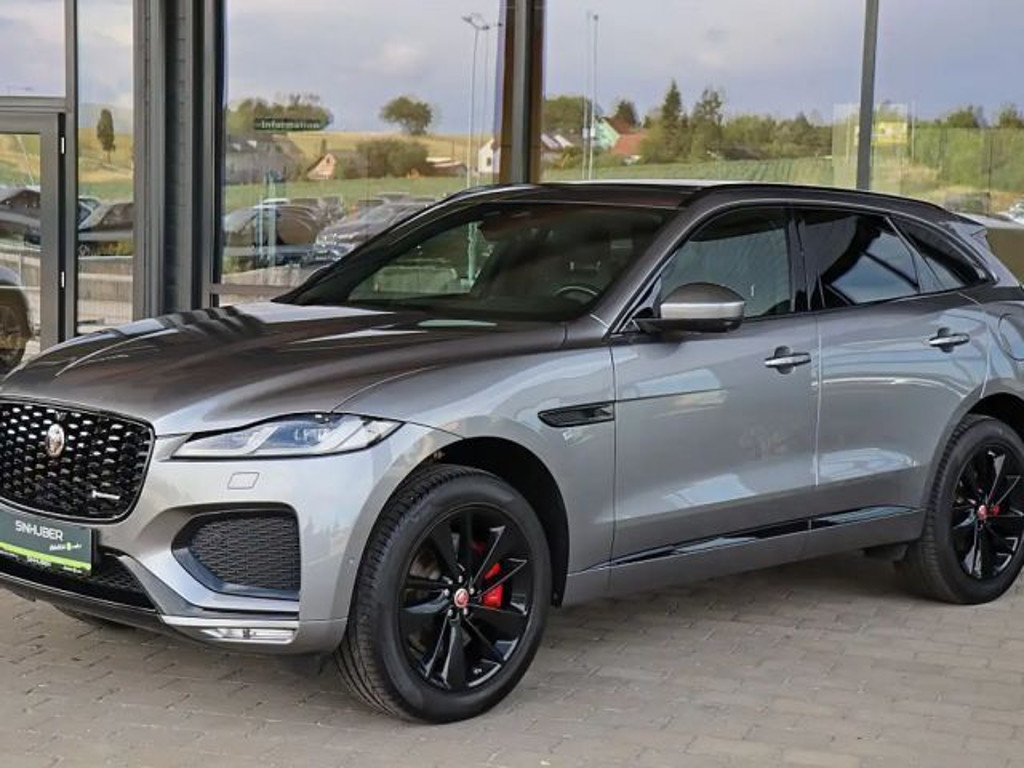 Jaguar F-Pace