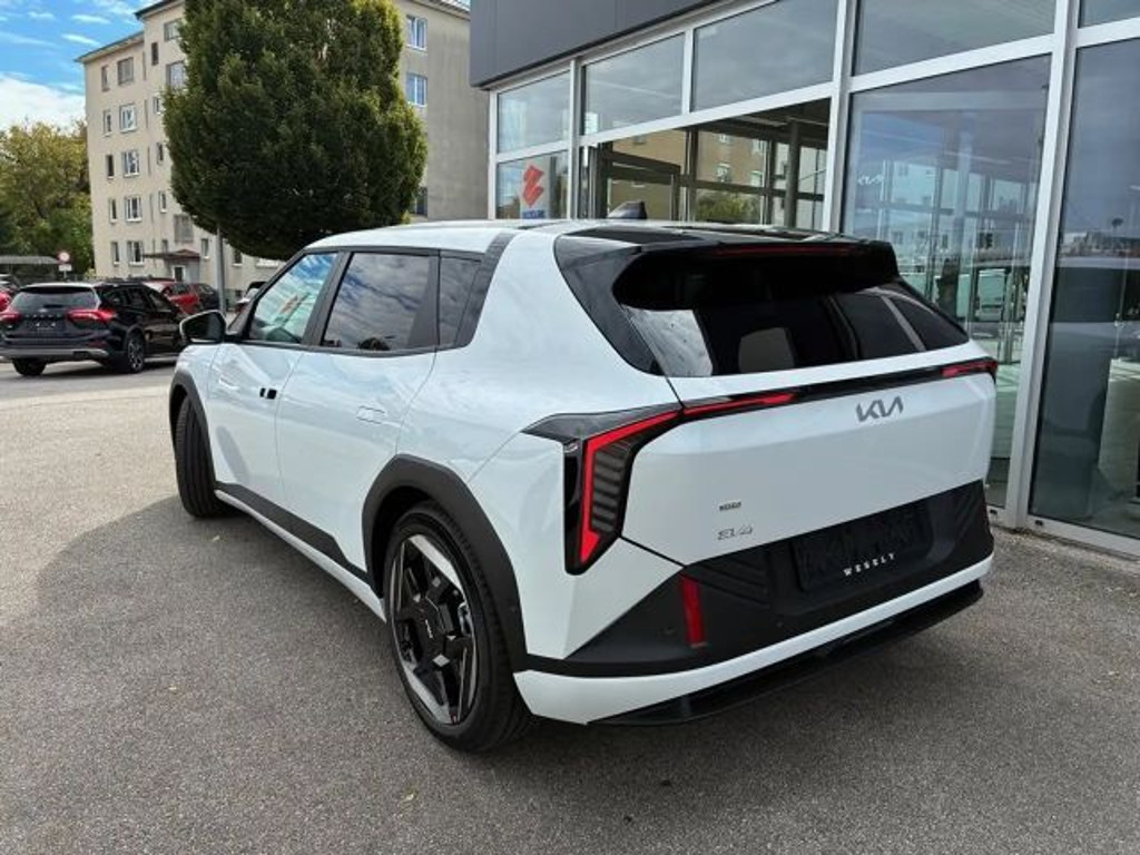 Kia EV4