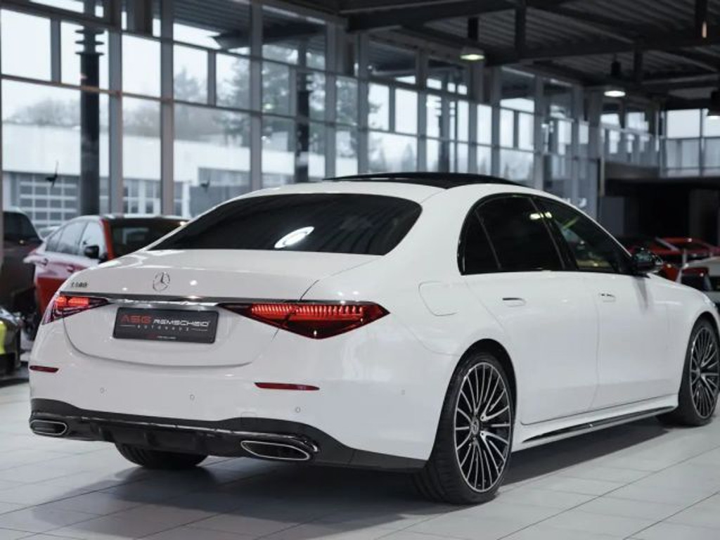 Mercedes-Benz S-Klasse