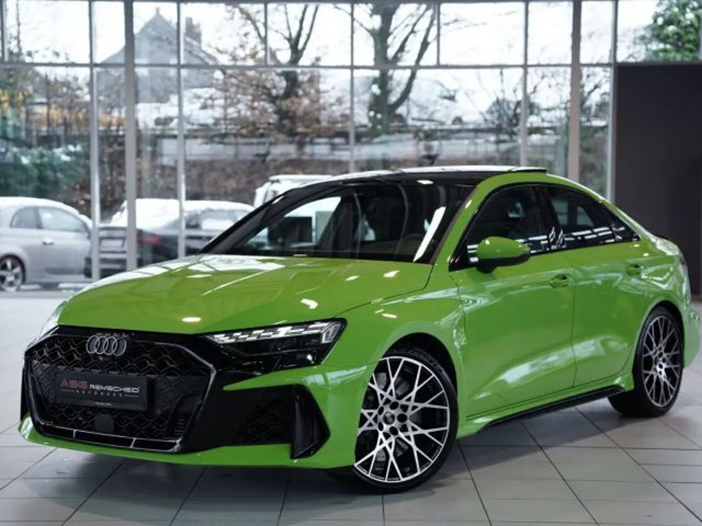 Audi RS3 2024 Benzine