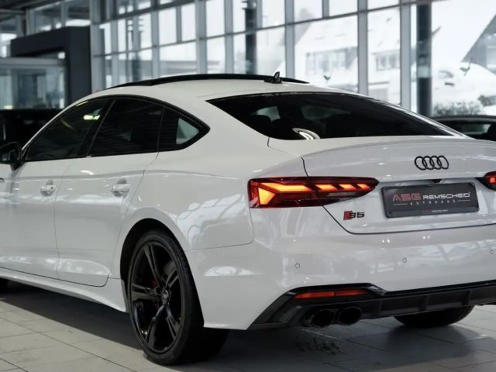 Audi S5