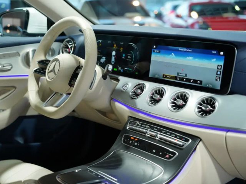 Mercedes-Benz E-Klasse