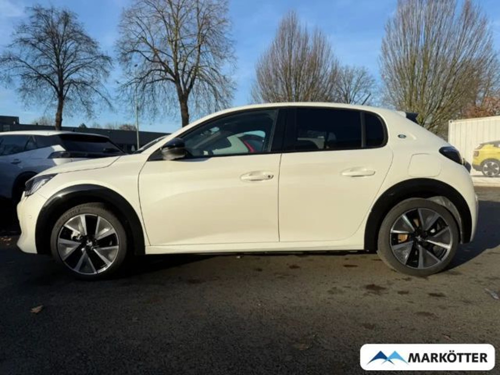 Peugeot e-208