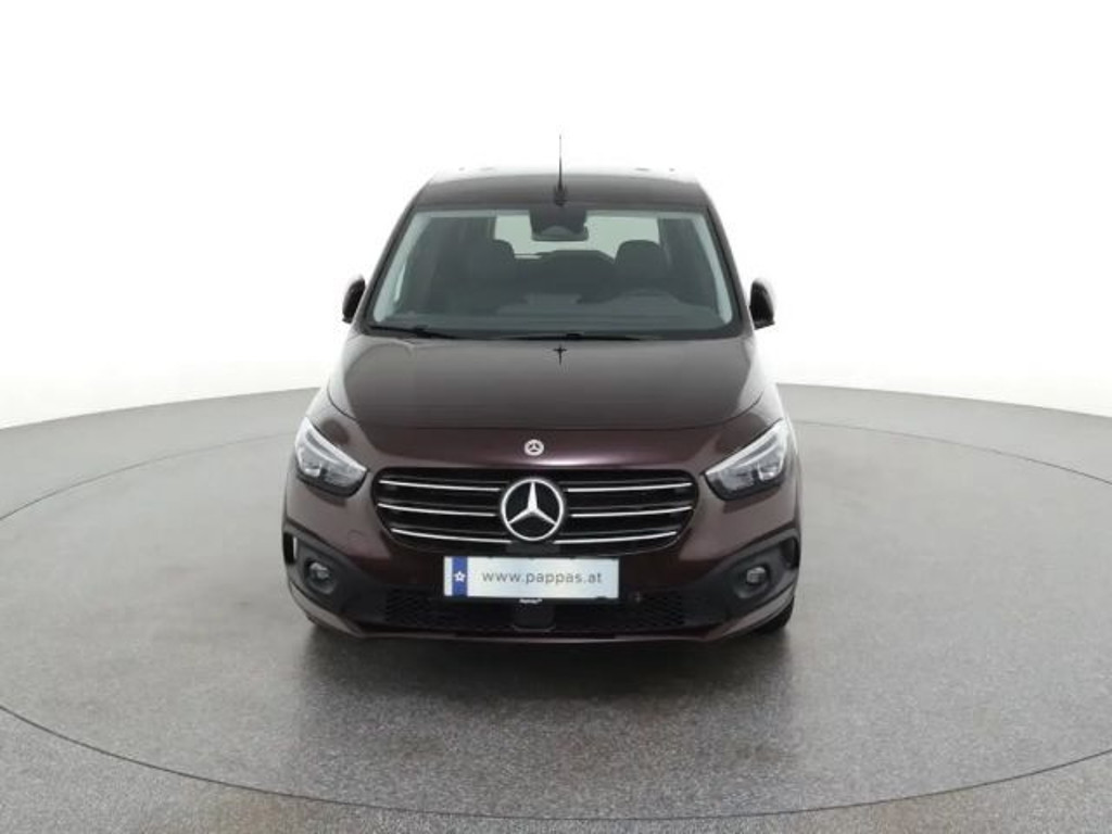 Mercedes-Benz T 180 2025 Diesel