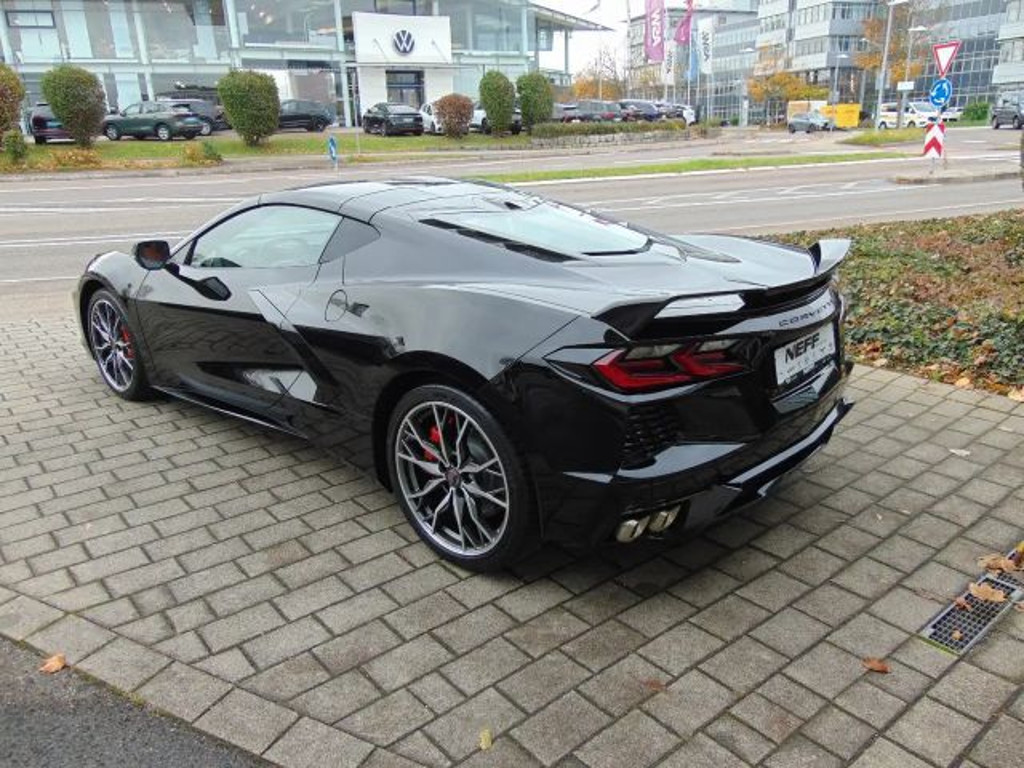 Corvette C8