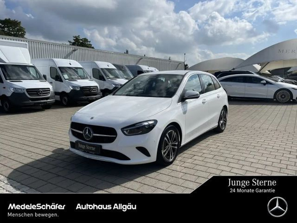 Mercedes-Benz B-Klasse 2024 Benzine