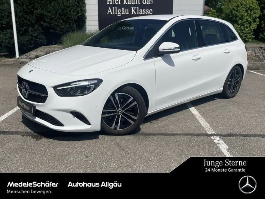 Mercedes-Benz B-Klasse 2024 Benzine