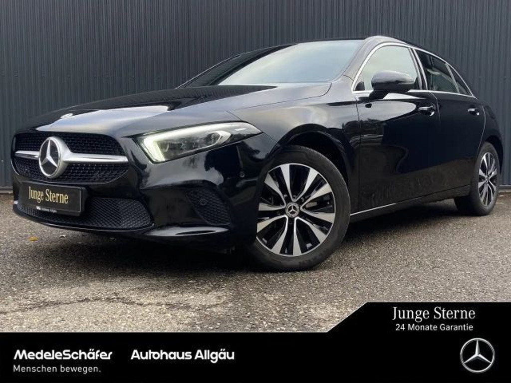 Mercedes-Benz A-Klasse 2022 Hybride Benzine