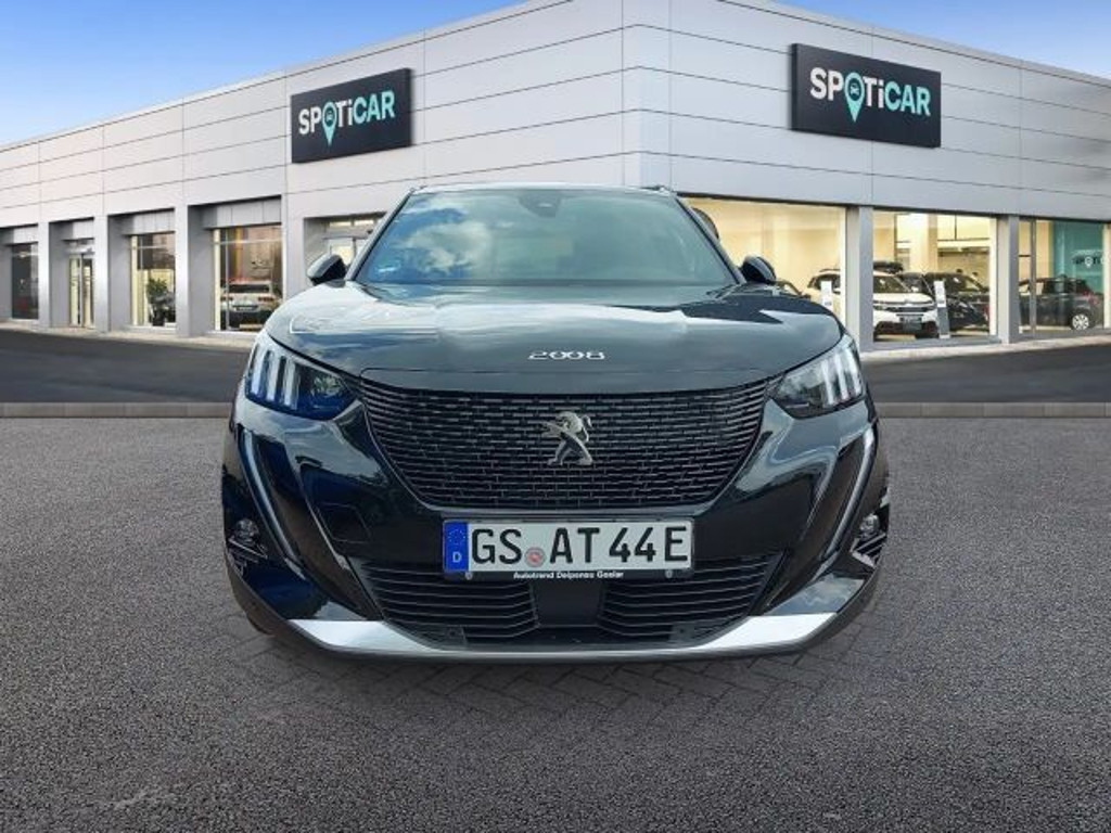 Peugeot e-2008