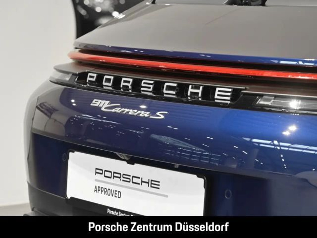 Porsche 992