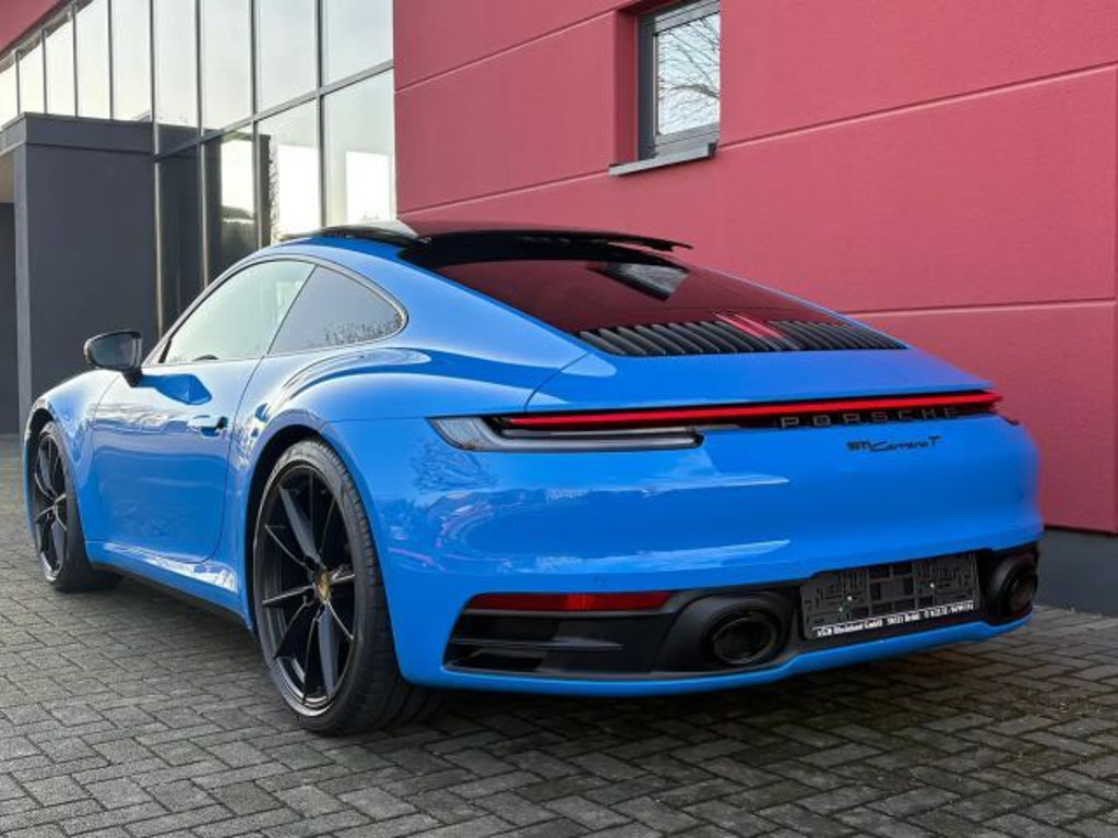 Porsche 992