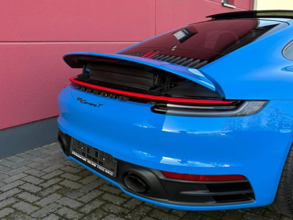Porsche 992