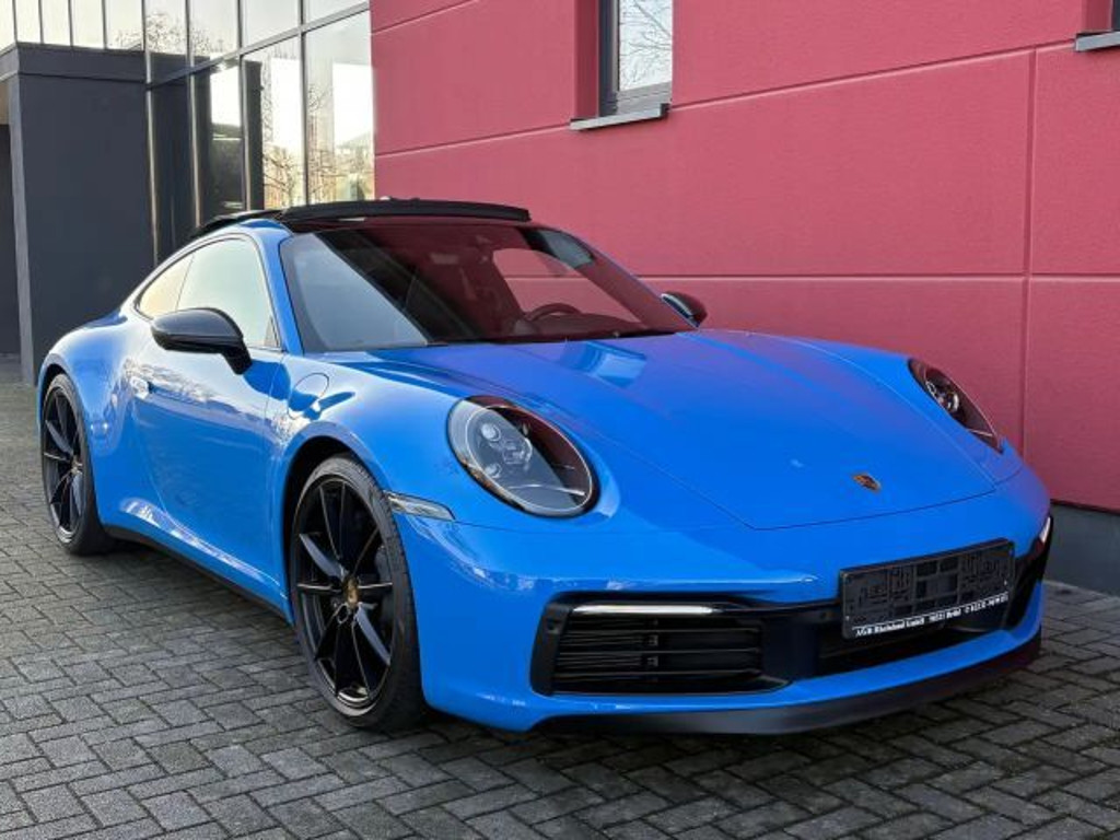 Porsche 911 2023 Benzine