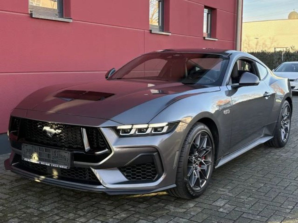 Ford Mustang 2024 Benzine